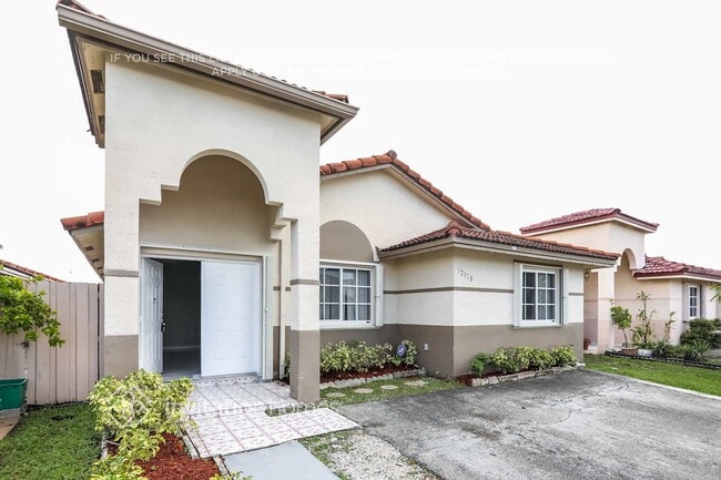 Building Photo - 12378 NW 98th Ave