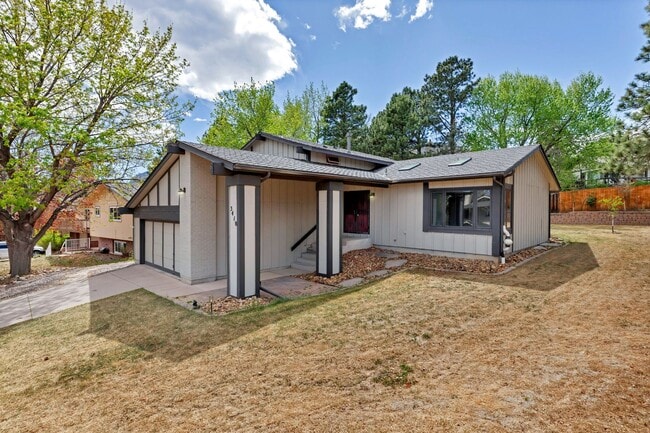 Photo - 3410 Clubheights Drive House