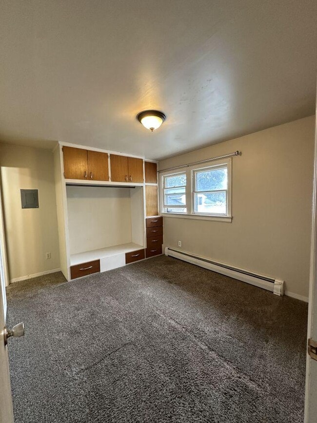 Building Photo - 1 bedroom in Billings MT 59102