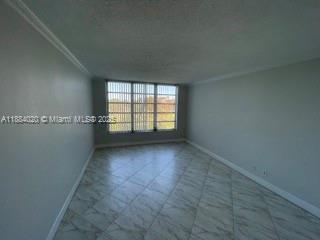 Building Photo - 3960 Oaks Clubhouse Dr