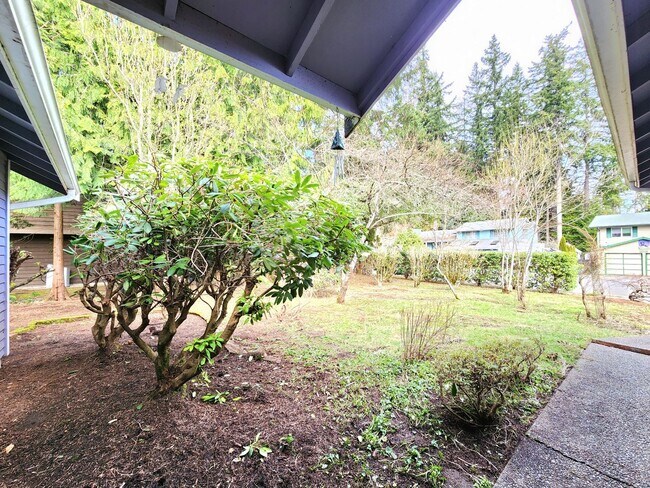 Foto del edificio - 2 Bedroom / 2 Bath Home in Everett