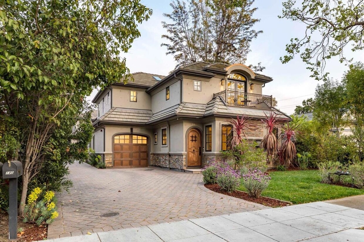 Foto principal - 140 Tennyson Ave