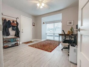 Building Photo - 12633 Memorial Dr