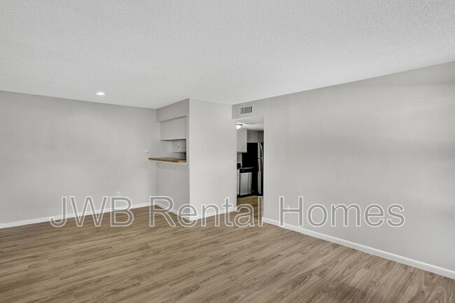 Building Photo - 10825 Key Haven Blvd
