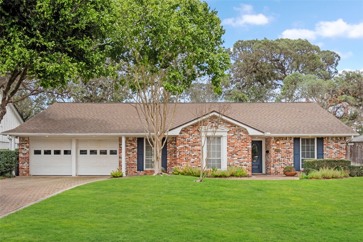 Foto principal - 10606 Ella Lee Ln