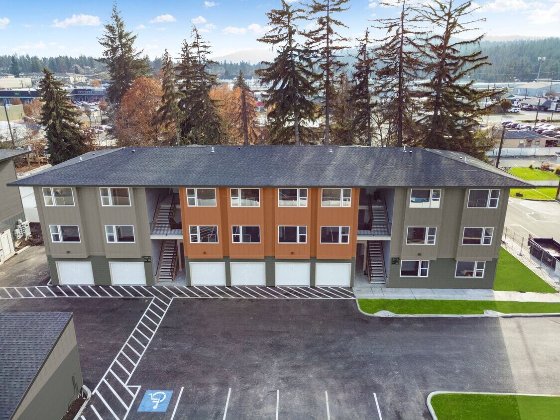 Primary Photo - Gray Ridge Apartments