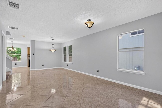 Foto del edificio - 1410 Green Terrace Dr