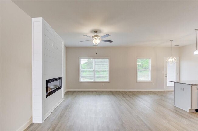 Foto del edificio - 6408 Pine St