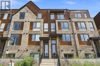 Building Photo - 372 Lawrence Hts Wy
