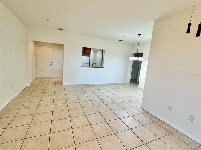 Foto del edificio - 4037 Overture Cir