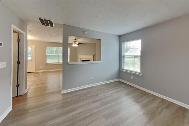Building Photo - 5315 Paddington Ln