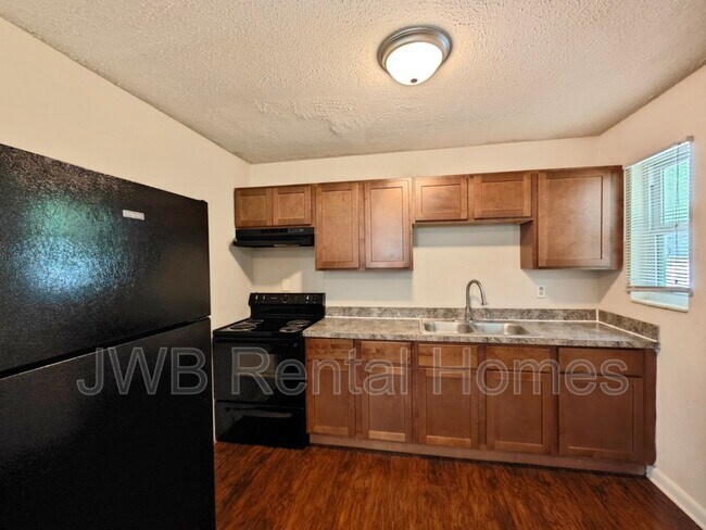 Foto del edificio - 4935 Portsmouth Ave