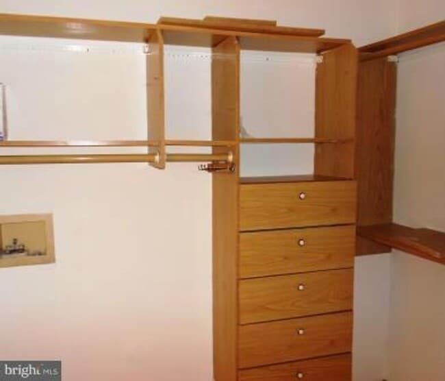 Foto del edificio - Fantastic location! Great Large Studio for...