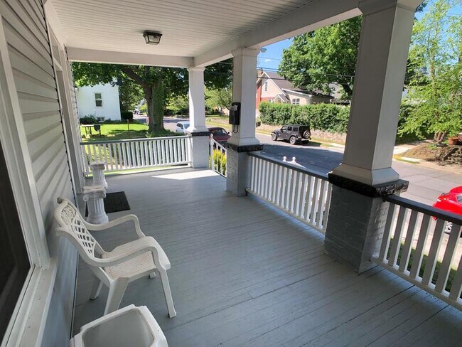 Foto del edificio - 15 Cypress St