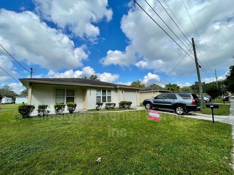 7646 Bronson Ln, Jacksonville, FL 32219 House Rental in Jacksonville