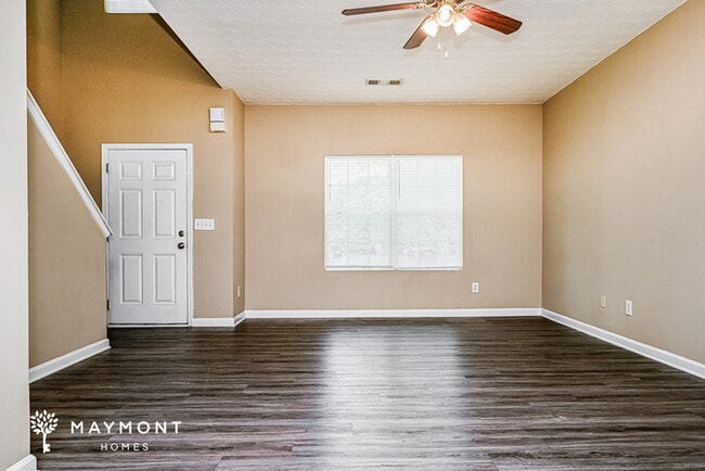 Building Photo - 2125 Marlin Dr