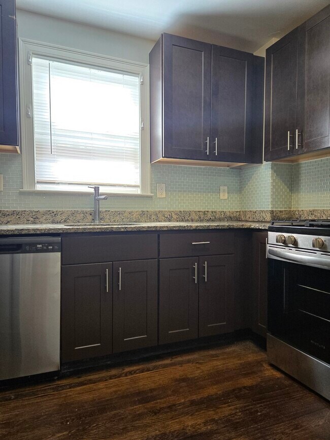 Foto del edificio - 4803 Washington St