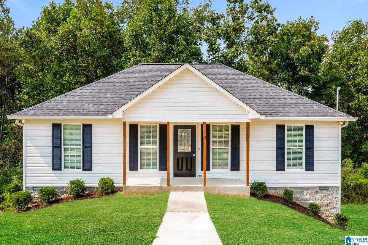 Primary Photo - 2 Teal Dr
