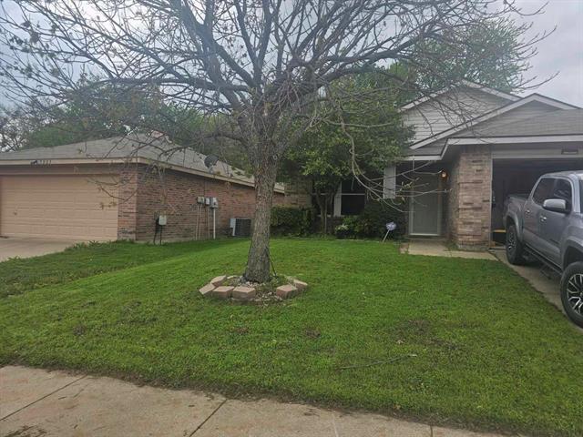 Foto del edificio - 5229 Bedfordshire Dr