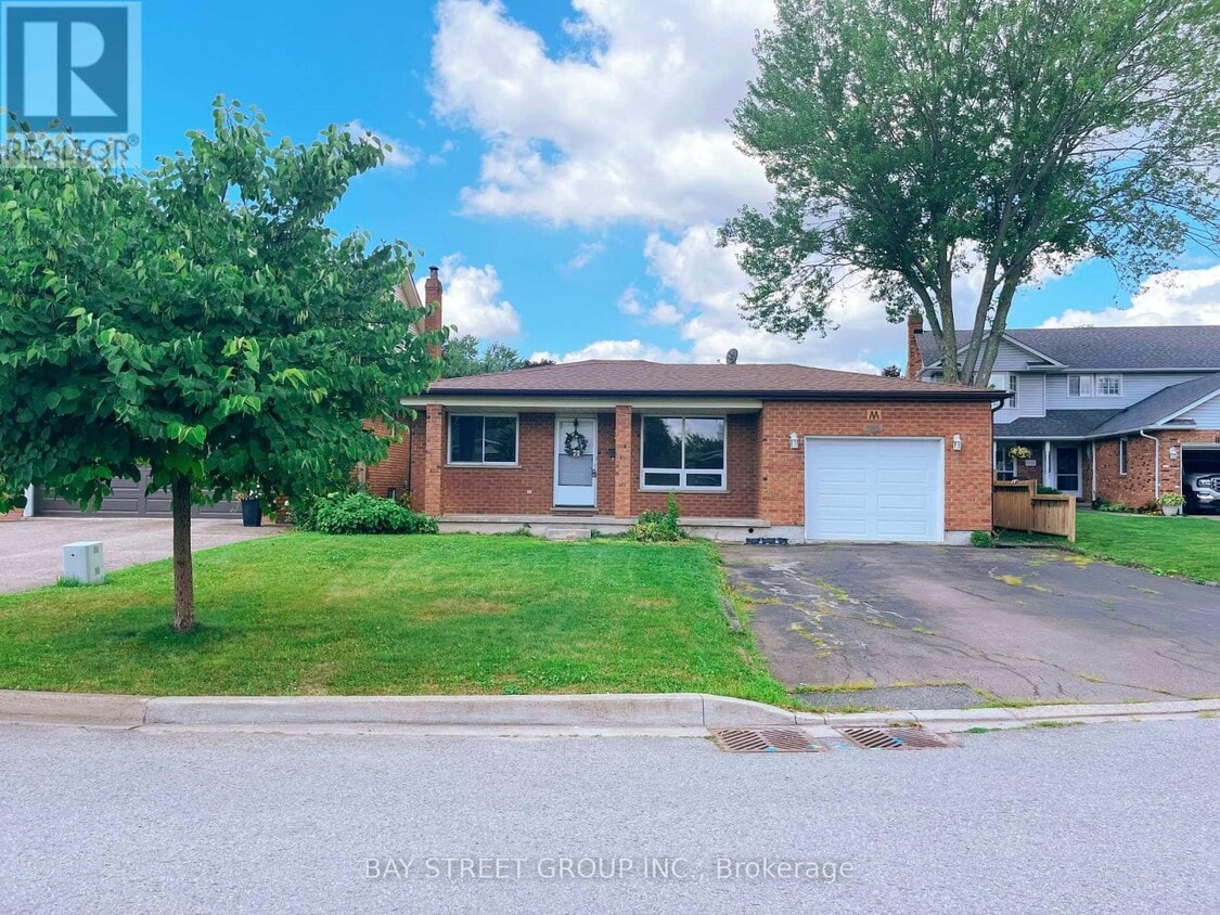 Primary Photo - 7349 Nathan Crescent