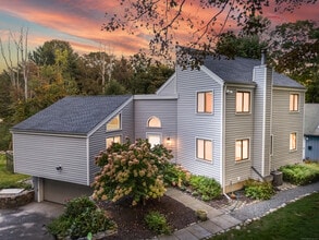 Building Photo - 47 Old South Salem Rd