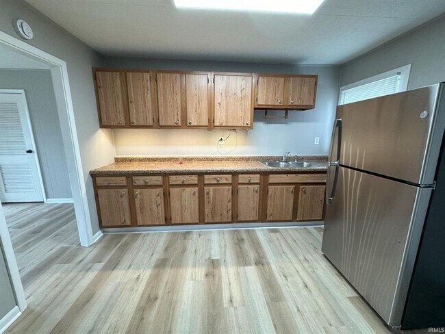Foto del edificio - Northside Muncie 3-bedroom, 1-bath house $995