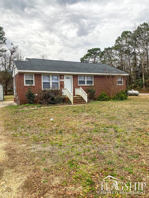 211 Forest Knolls Rd, Goldsboro, NC 27534 House Rental in Goldsboro