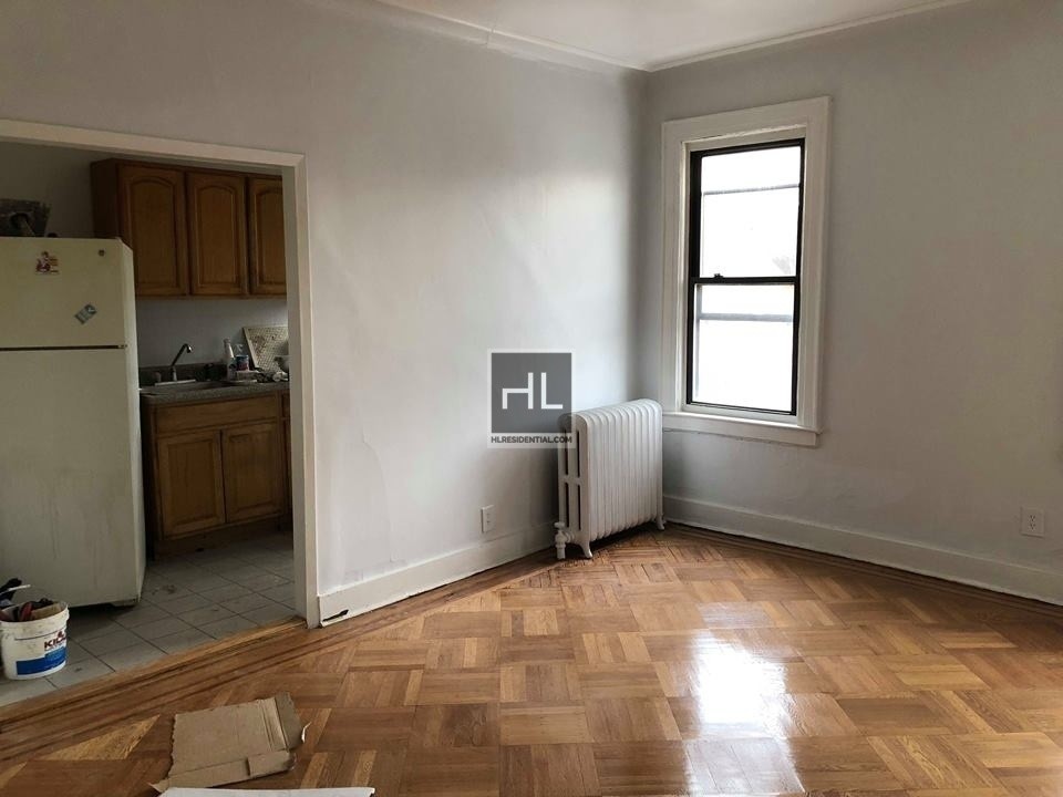 Building Photo - 4202 Ditmars Blvd