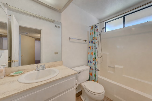 Building Photo - 2914 Alwood Ct