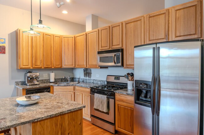 Foto del edificio - 2915 N Clybourn Ave
