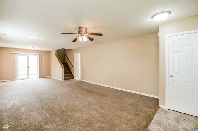 Foto del edificio - 1903 Windy Hl Ln