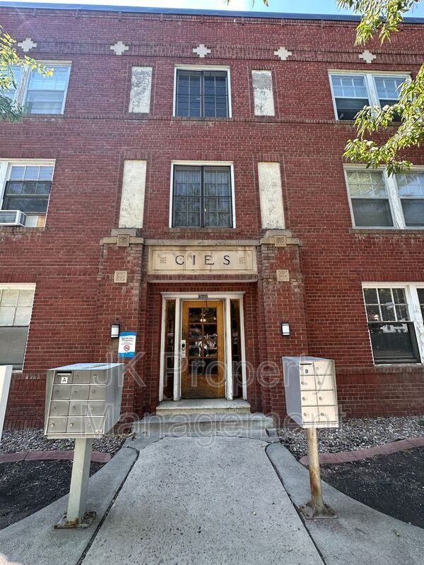 Foto del edificio - 310 5th St N