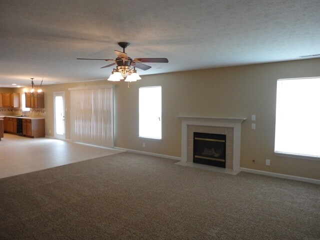 Building Photo - 7202 Tresa Dr