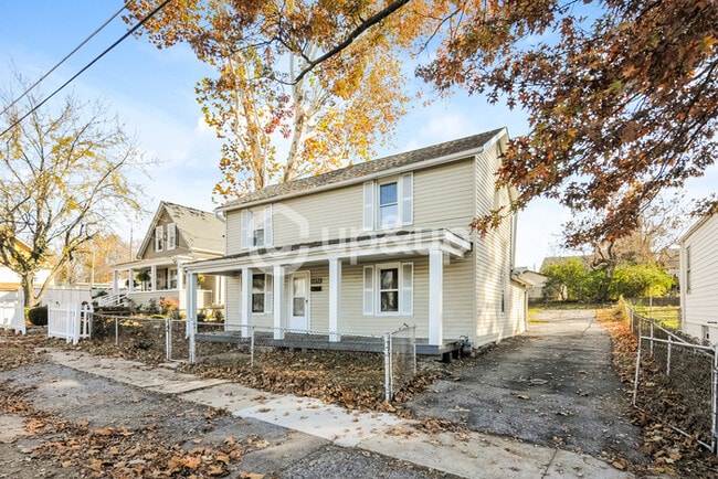 Building Photo - Fantastic 3bd/1ba home! Let yourself in!