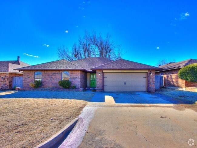 Building Photo - 509 Bluegrass Ln