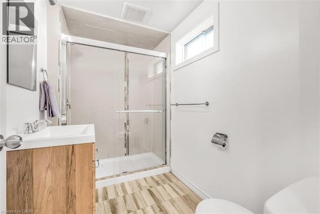 Building Photo - 47 Purvis Dr