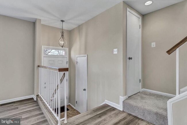 Building Photo - 12228 Grassy Hill Ct