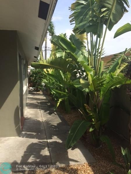 Foto del edificio - 713 SE 18th St