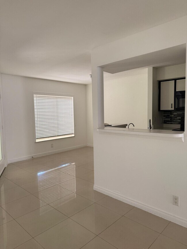 Foto del edificio - 815 Boynton Beach Blvd