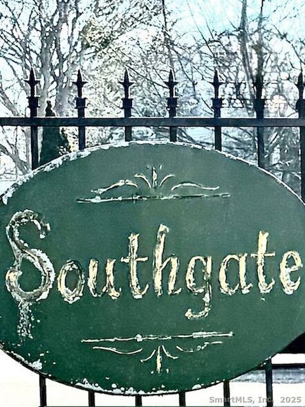 Foto principal - 25 Old Turnpike Rd