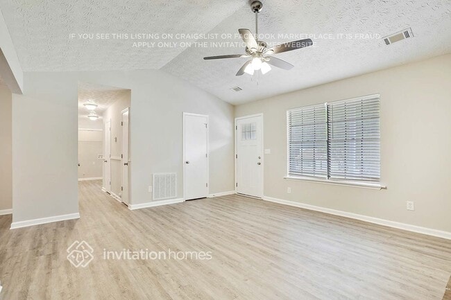 Foto del edificio - 6083 Leverett Dr