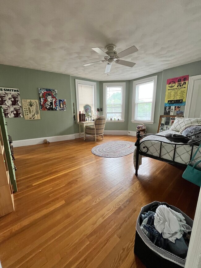 Foto del edificio - 248 Cypress St