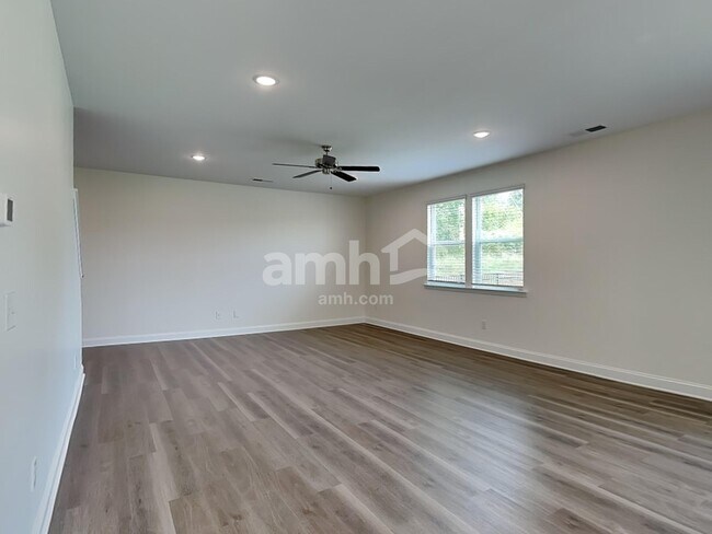 Foto del edificio - 3536 Lincoln Hts Ln