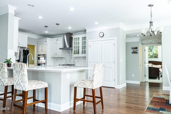 Foto del edificio - 5016 Trembath Ln