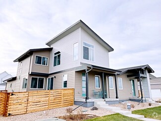 Building Photo - 5947 Denys Dr.