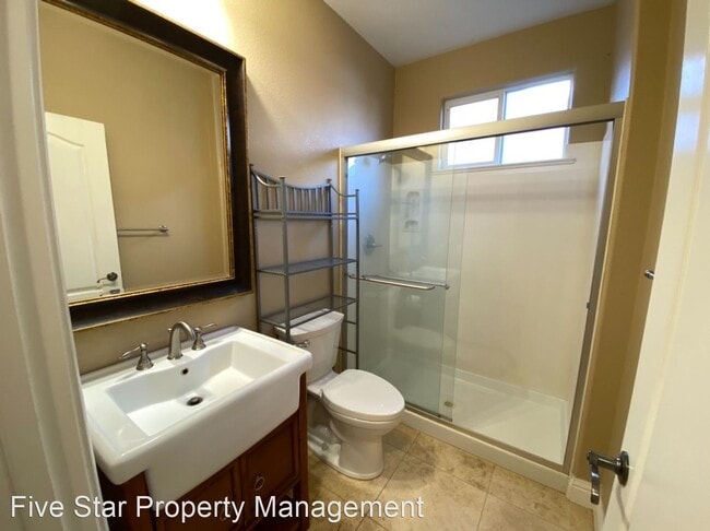 Building Photo - 4 br, 3 bath House - 3121 Collingham Dr