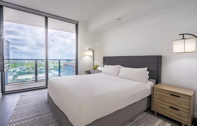 Foto del edificio - 1600 NE 1st Ave