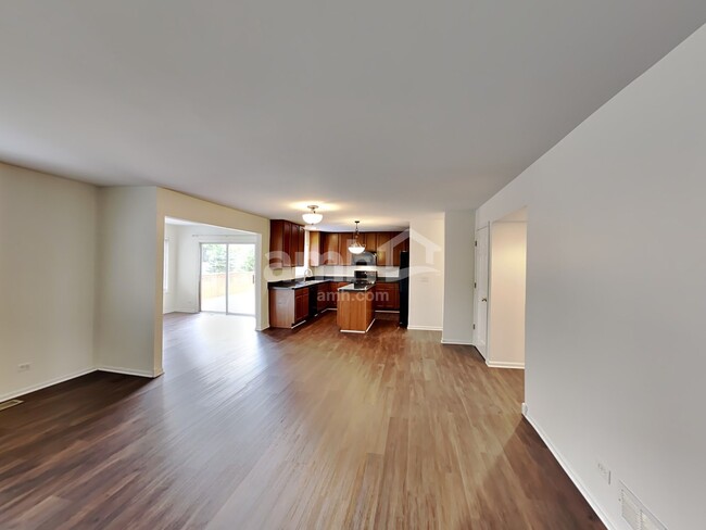 Foto del edificio - 1483 Farmstead Lane