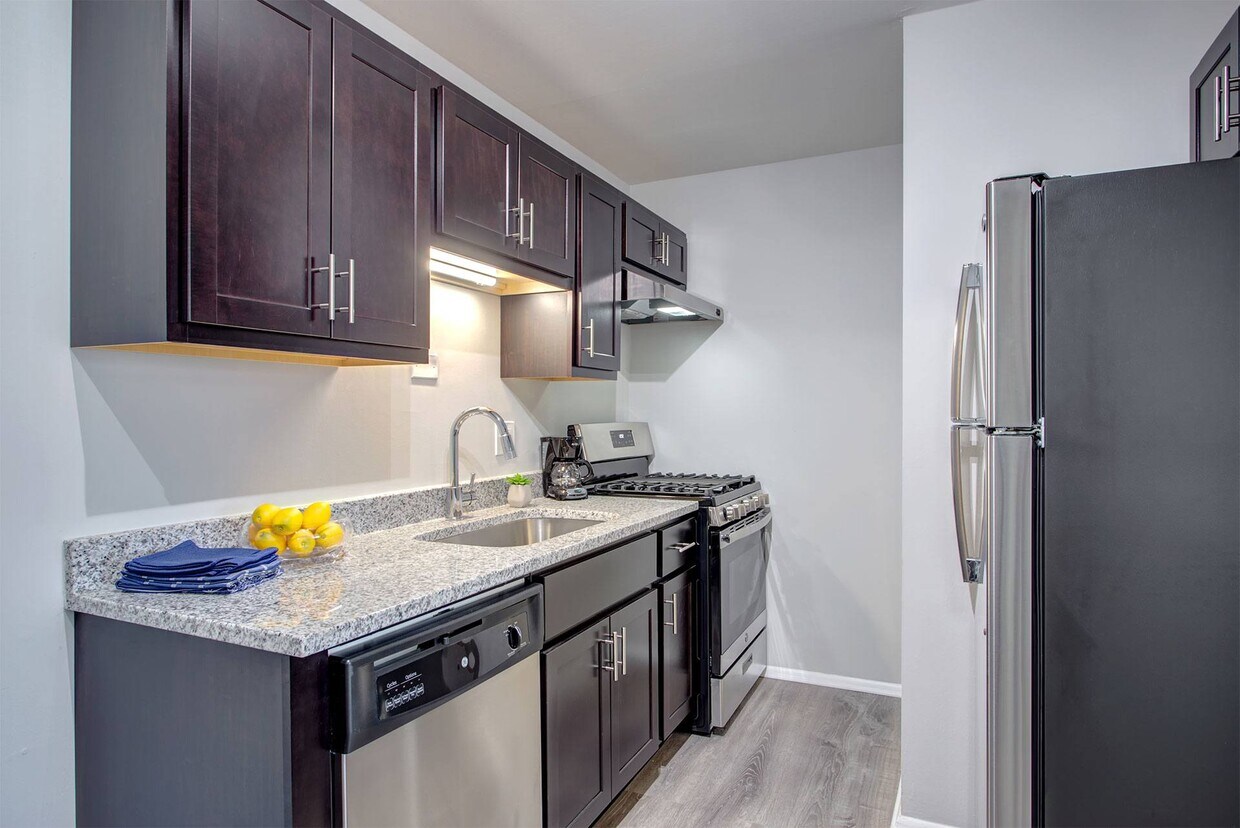 Haven Hoffman Estates Apartments in Hoffman Estates, IL