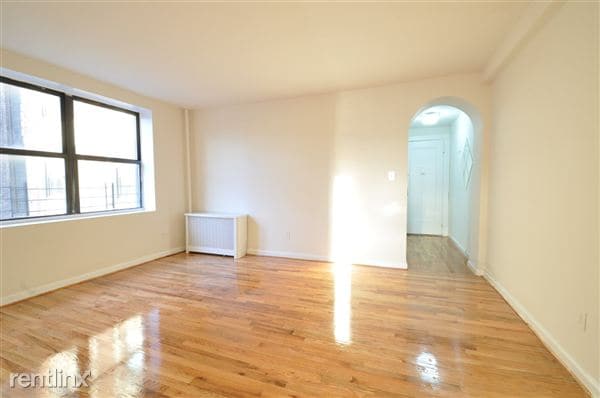 Building Photo - 3755 77th St